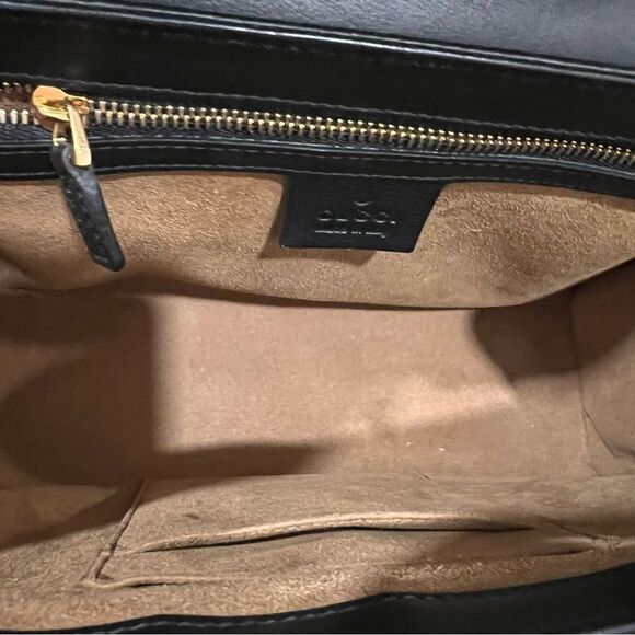 GUCCI 
GG Supreme Monogram Calfskin Padlock Shoulder Bag Beige Black - Picture 4 of 11
